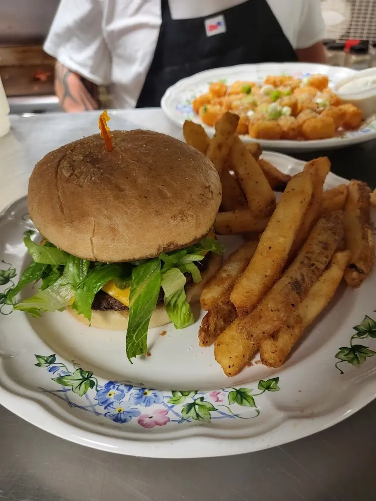 Cheese Burger Deluxe